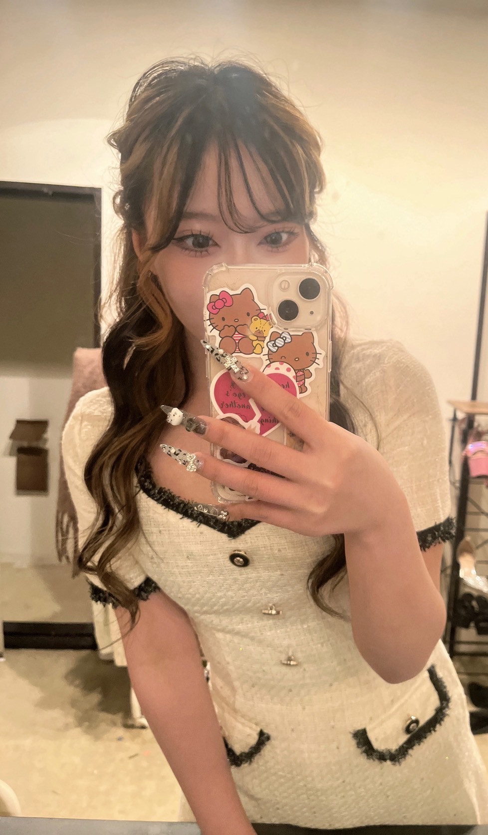 にこ